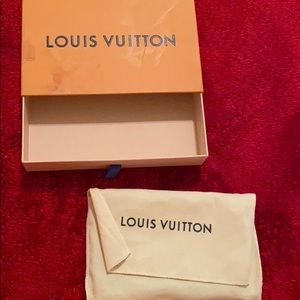 LV IPHONEX case.Worn 1/2 times.Excellent condition